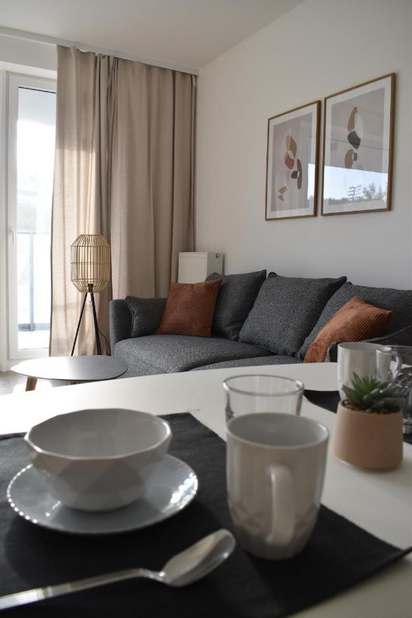 White Apartment Modern Tower Atal Gdynia Exterior foto