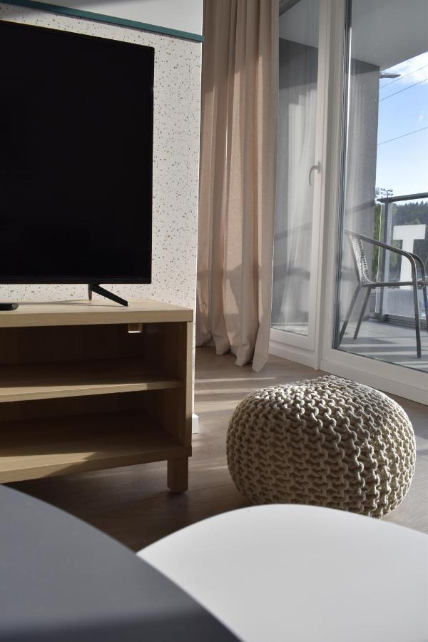 White Apartment Modern Tower Atal Gdynia Exterior foto